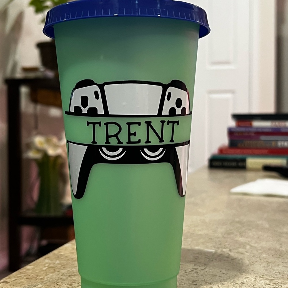 Personalized Color Changing Gaming Tumbler